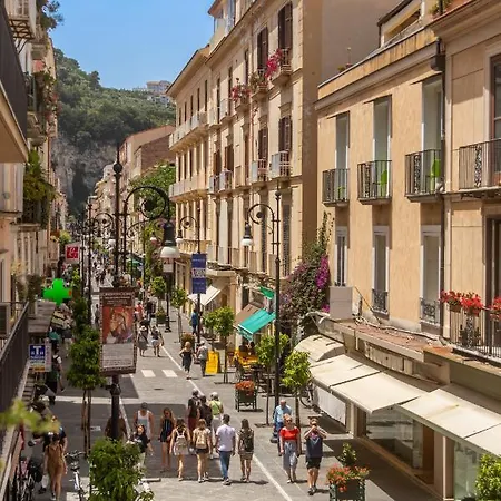 Comfy 4 Sleeps Right In The Centre Διαμέρισμα