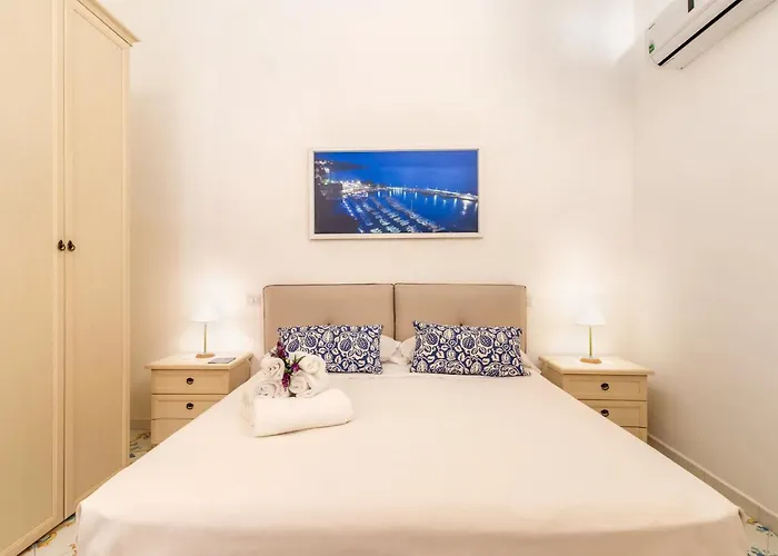 Comfy 4 Sleeps Right In The Centre * Sorrento